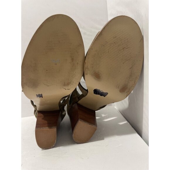 Marc Fisher Calinda Buckle Gladiator Sandals Green Suede Size 7 Block Heels - Picture 5 of 7